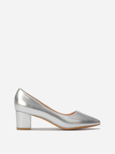 Escarpins à talon carré