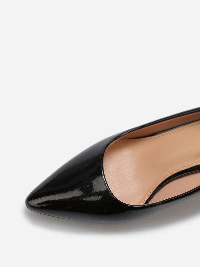 Escarpins vernis à bout pointu