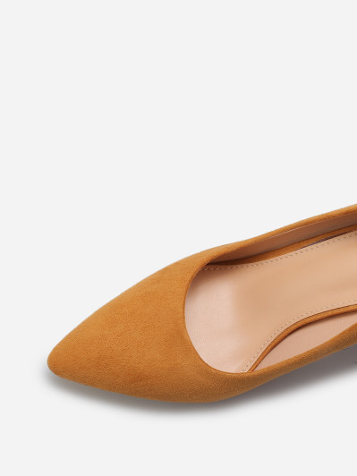 Escarpins en suédine et talon carré