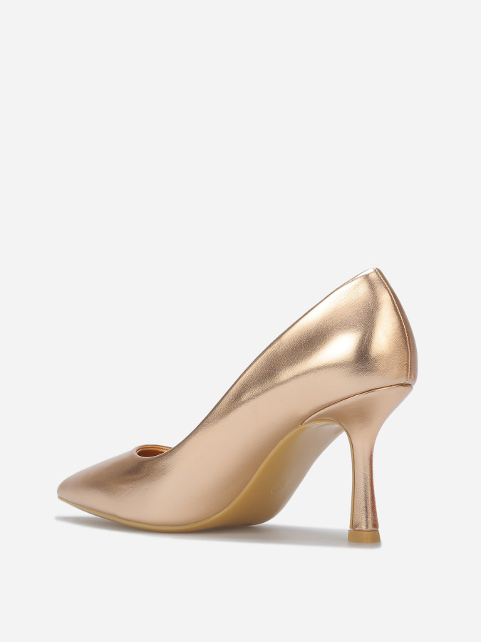 Escarpins pointus en simili métallisé