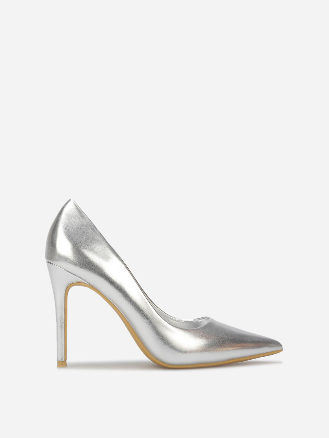 Escarpins pointus basiques en simili