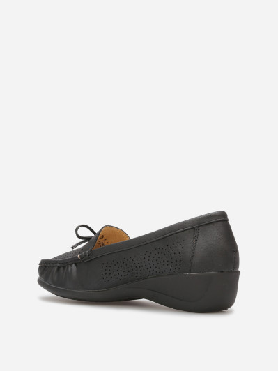 Mocassins ajourés avec petit nœud