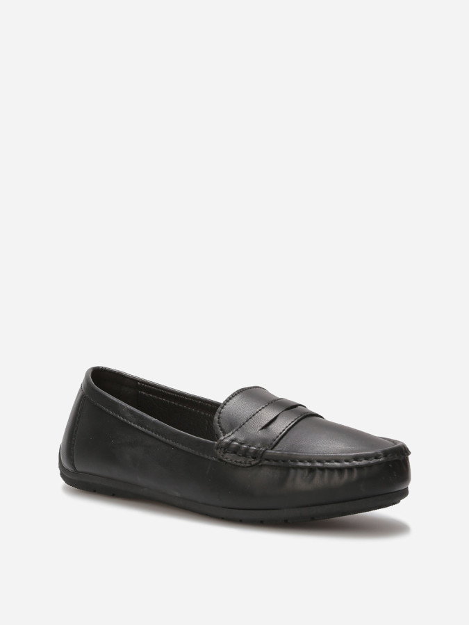 Mocassins classiques noirs en simili