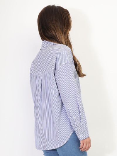 Chemise oversize à fines rayures