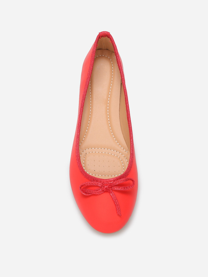Ballerines à bout rond et nœud