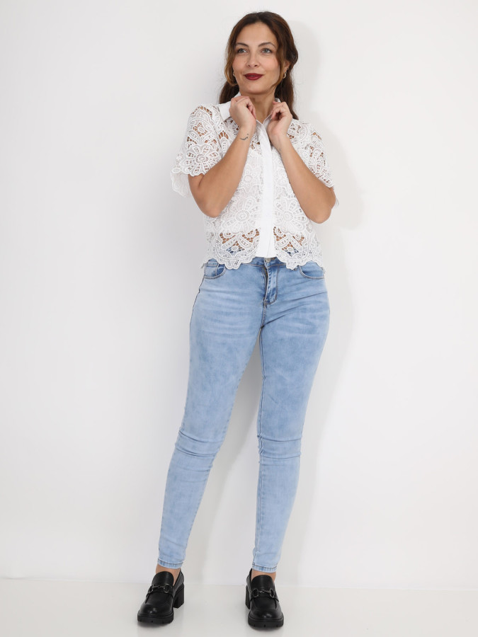 Chemise en dentelle crochet florale