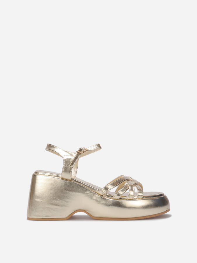 Sandales à plateforme compensée