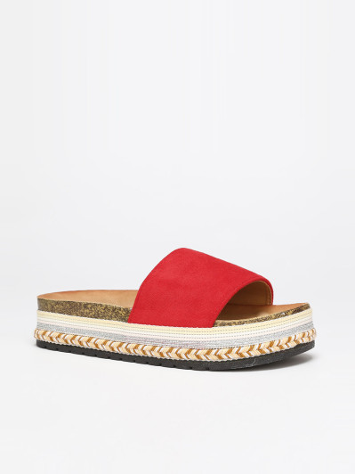 Mules rouges en suédine à plateforme ethnique