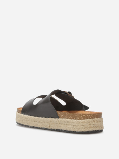 Mules à boucles et plateforme