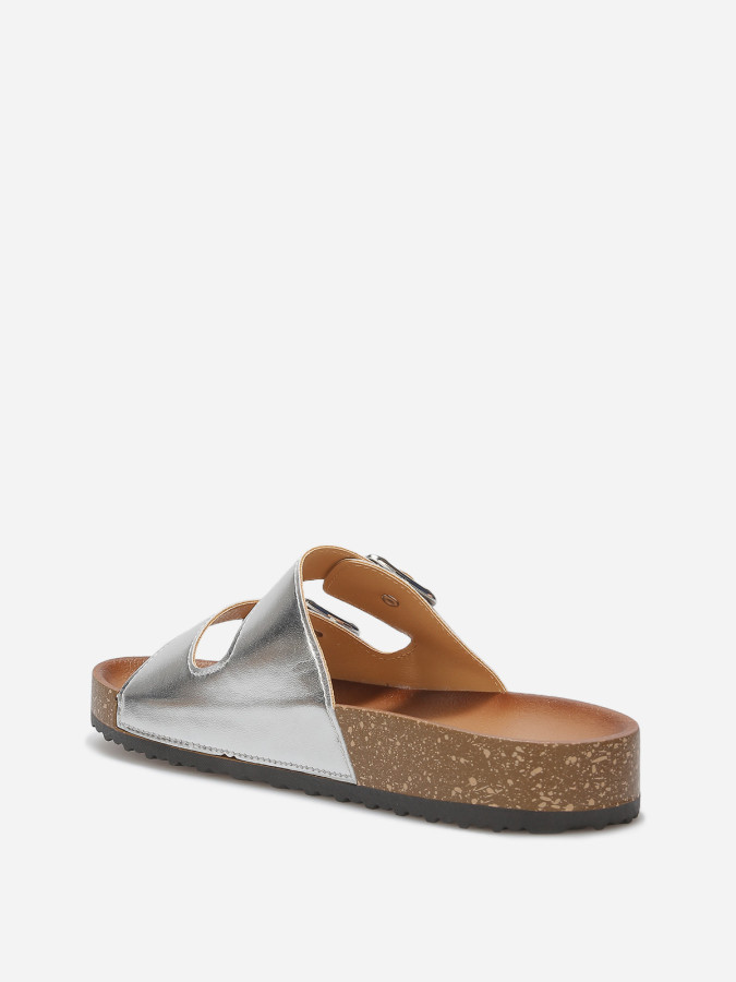 Mules vernies à boucles