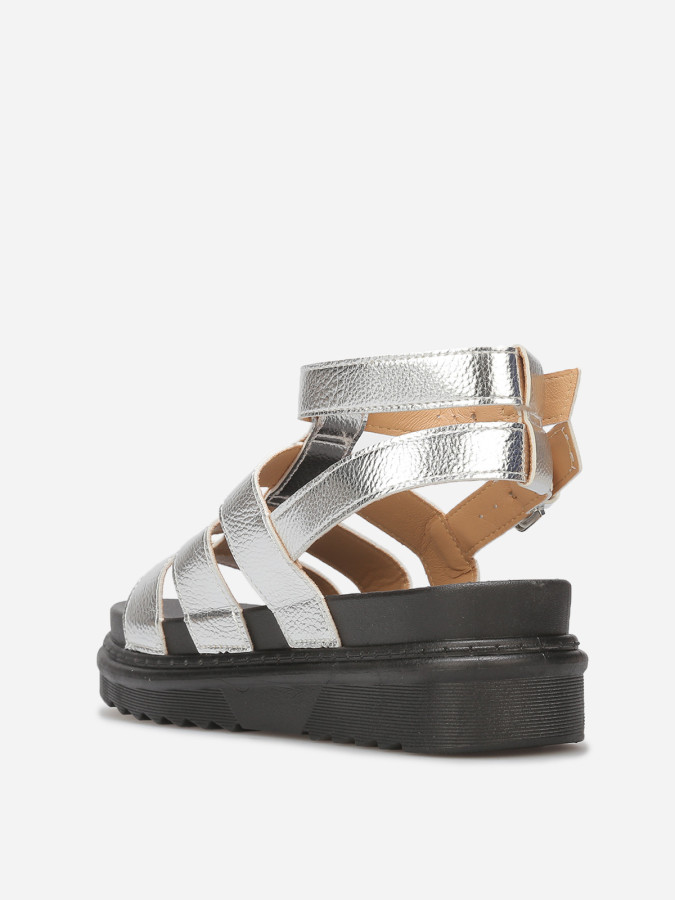 Spartiates à plateforme dentelée