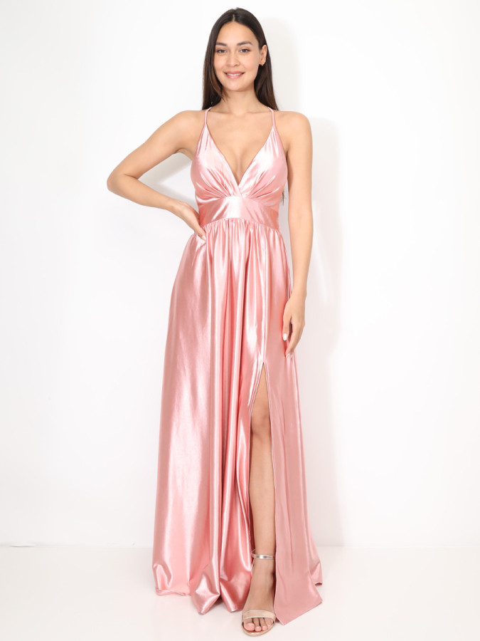 Robe de cérémonie satinée et fendue