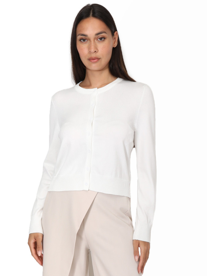Cardigan blanc à col rond et boutons