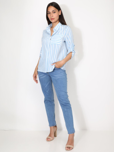 Chemises à rayures bleu ciel et blanches