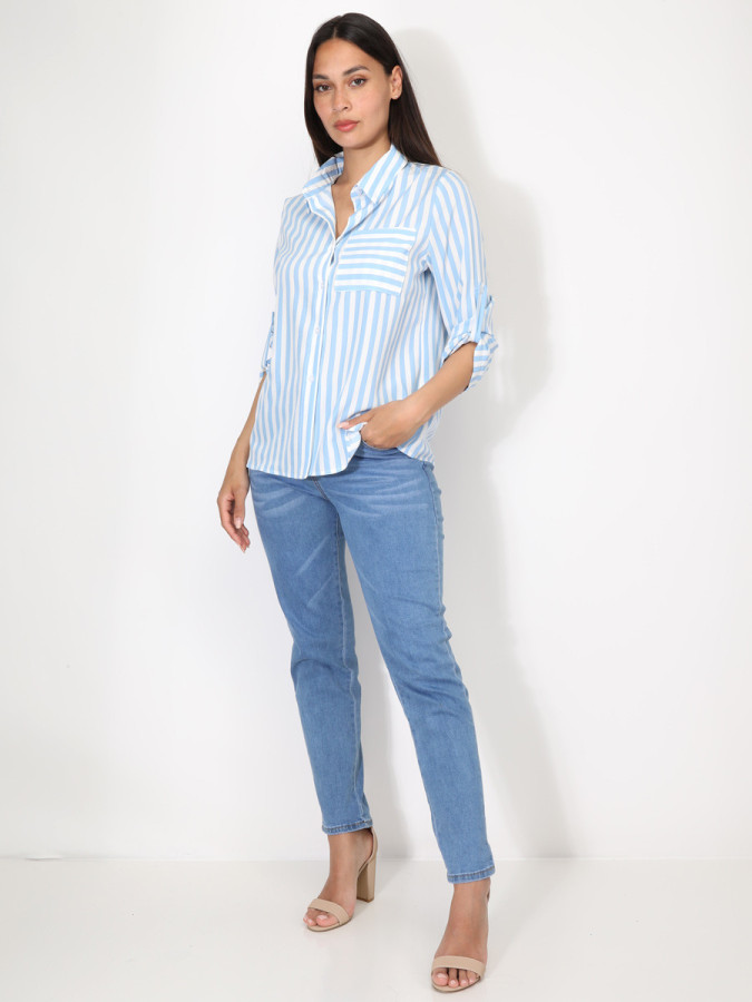 Chemises à rayures bleu ciel et blanches