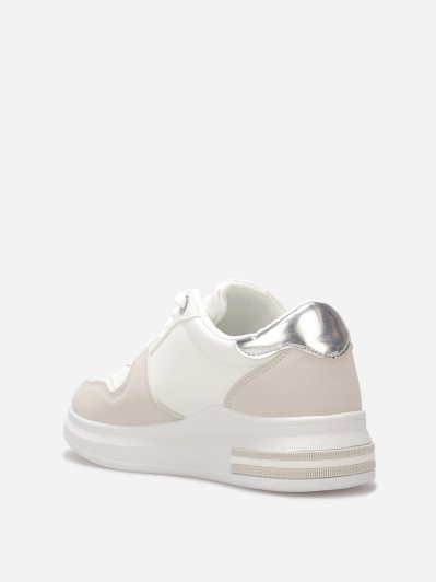 Baskets basses avec empiècements en nubuck et toile