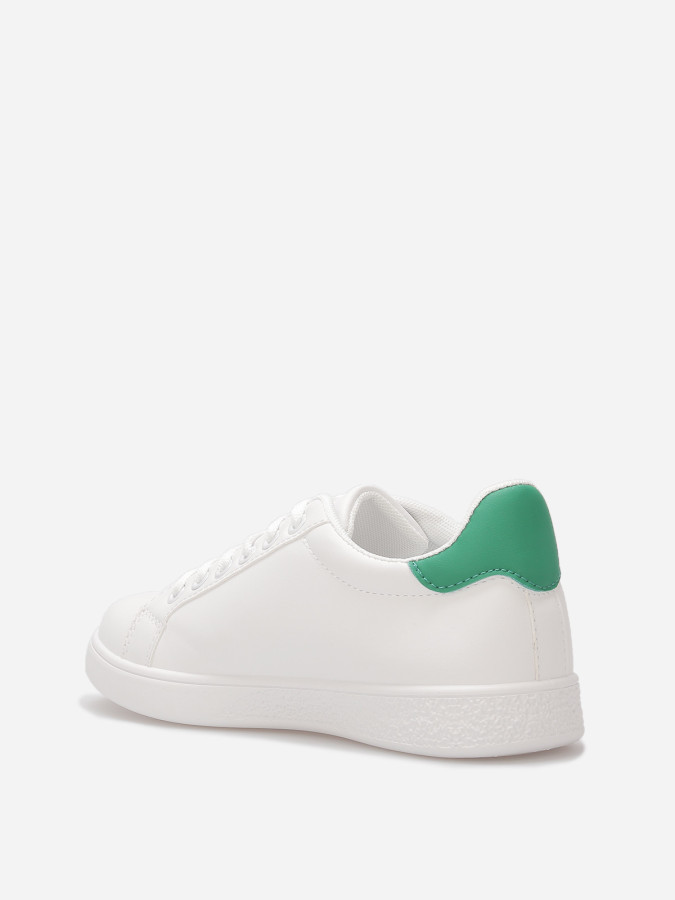 Baskets basses basiques