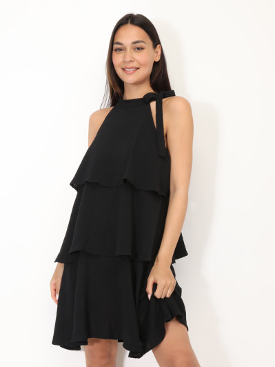 Robe à volants et nœud