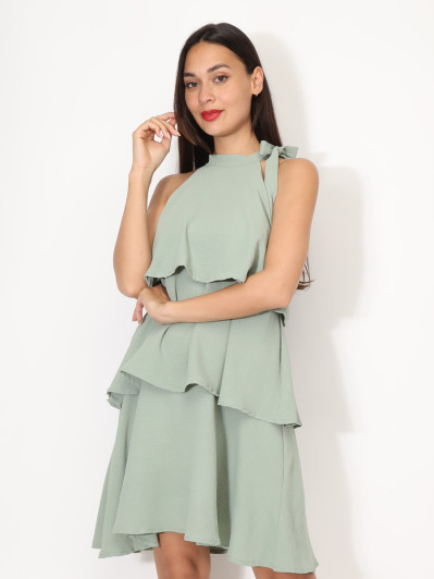 Robe à volants et nœud