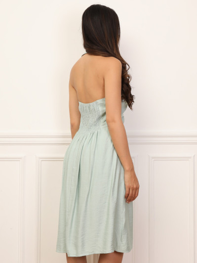 Robe dos-nu à col chemise verte sauge