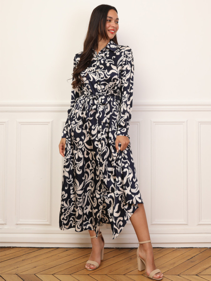 Robe chemise évasée à motifs