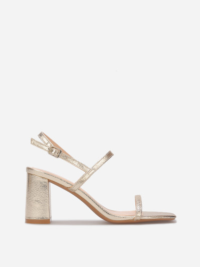 Sandales à bout carré et fines brides