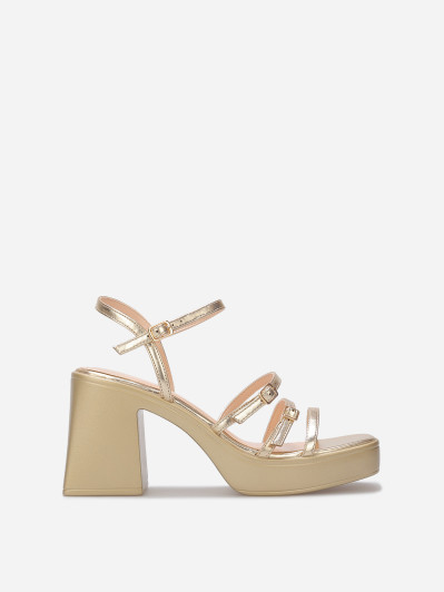 Sandales à fines brides et plateforme