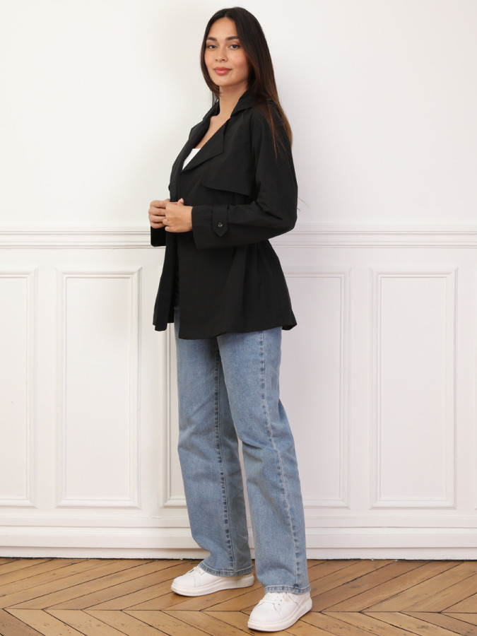 Trench court élastiqué à la taille