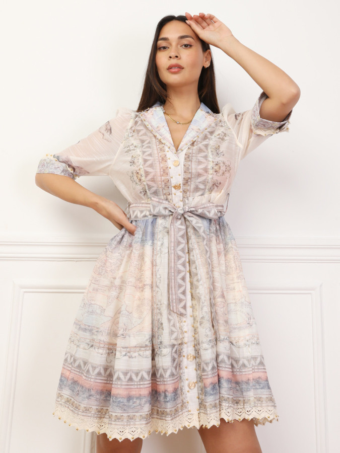 Robe chemise évasée à motifs