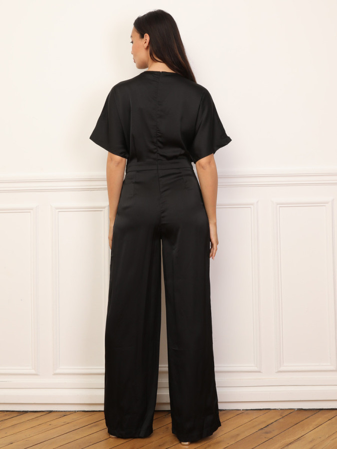 Combinaison satinée à effet portefeuille