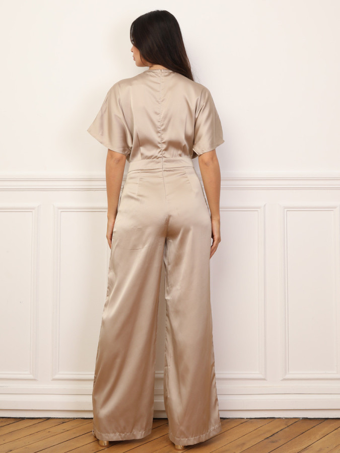 Combinaison satinée à effet portefeuille