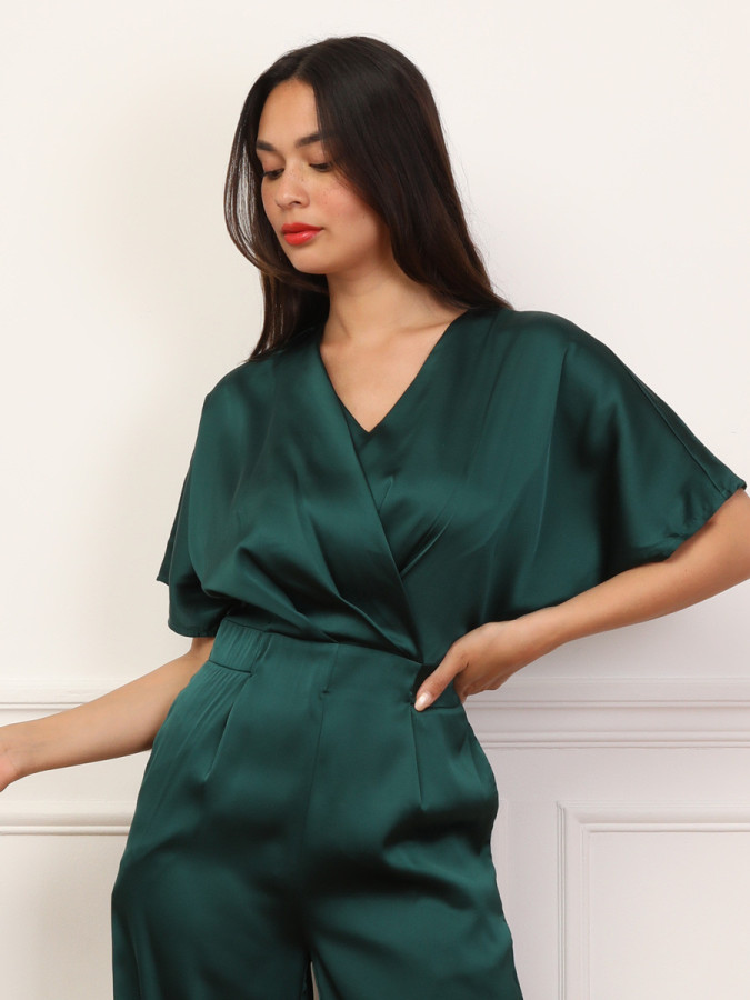 Combinaison satinée à effet portefeuille