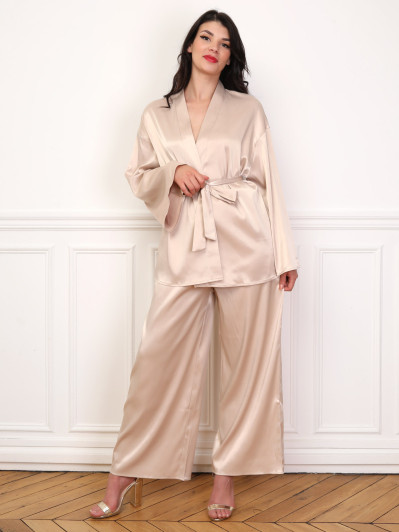 Ensemble pantalon et kimono satinés