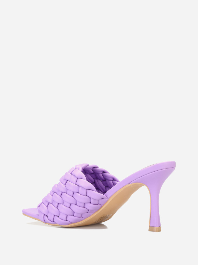 Mules lilas à bride effet tressé