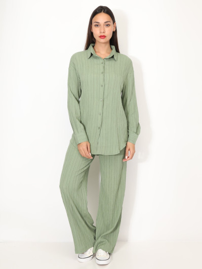 Ensemble chemise et pantalon plissés