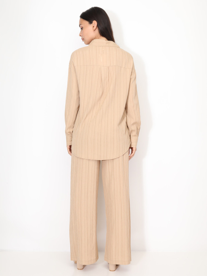 Ensemble chemise et pantalon plissés