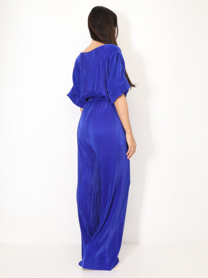 Combinaison évasée et plissée