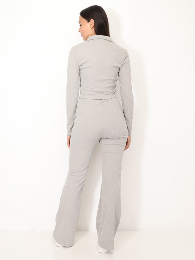 Ensemble pantalon et top zippé