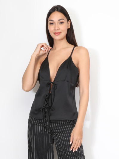 Caraco satiné avec cordons à nouer