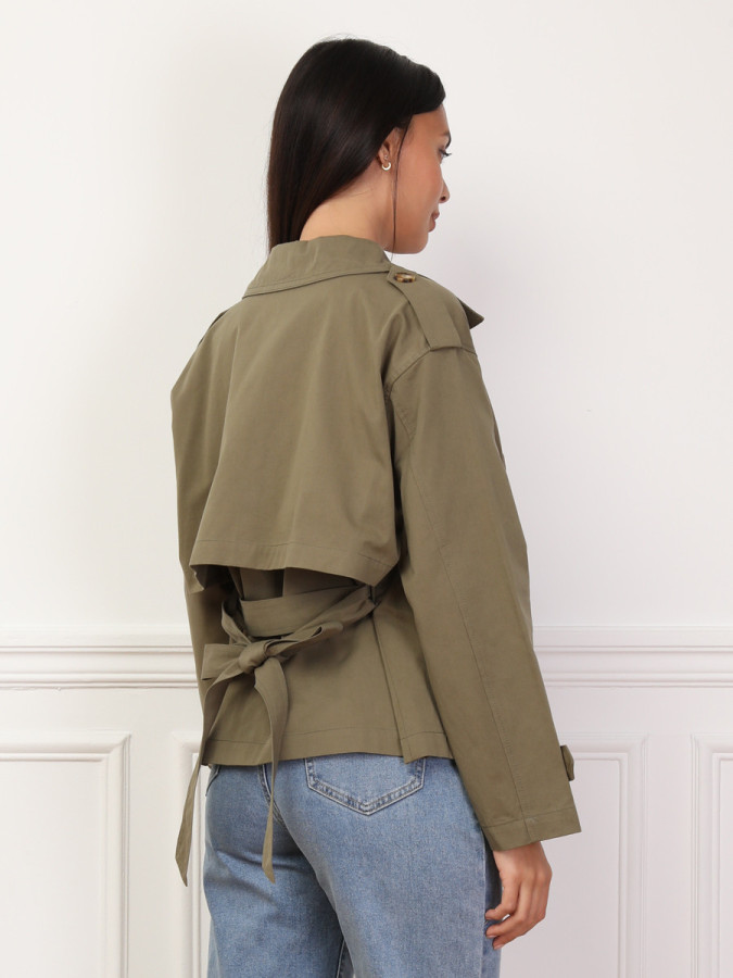 Trench-coat court ceinturé