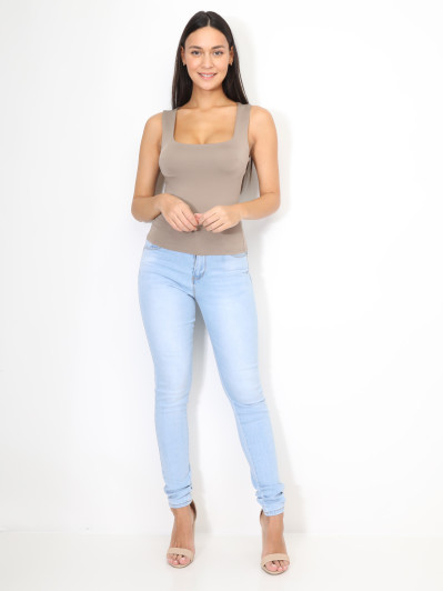 Débardeur ajusté à col carré