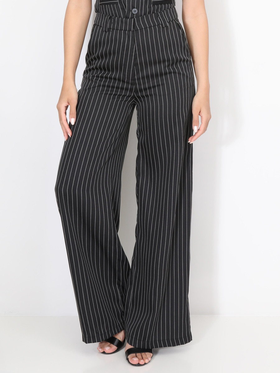 Pantalon de costume à fines rayures