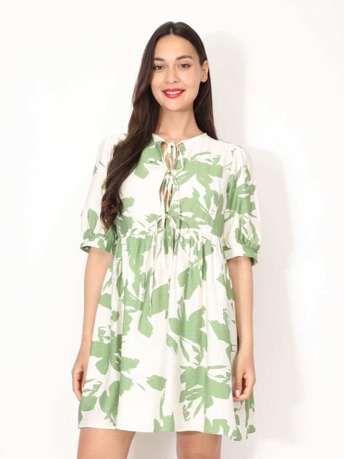 Robe à fleurs graphiques et nœuds