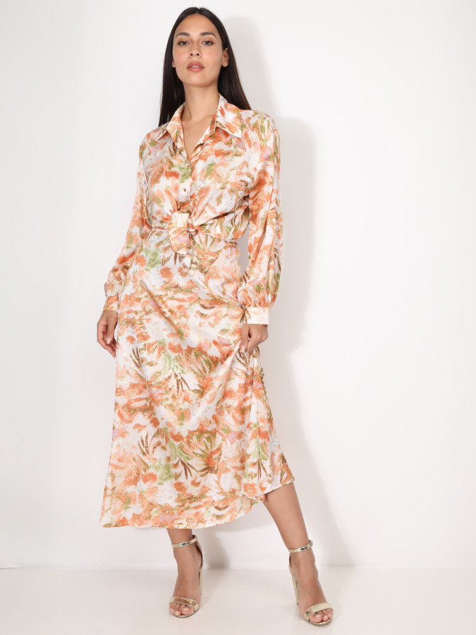 Jupe à motifs et éclats dorés