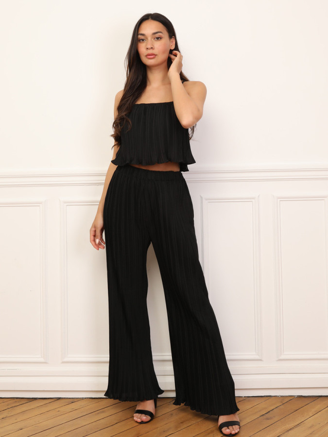 Ensemble plissés et ample