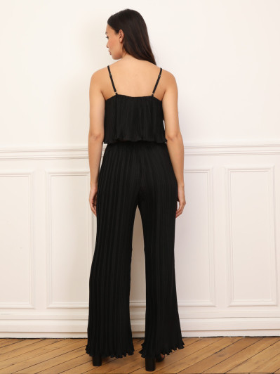 Ensemble plissés et ample