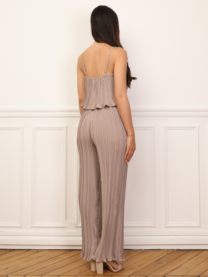 Ensemble plissés et ample