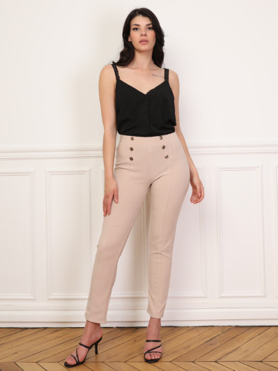 Tregging à boutons et surpiqûres