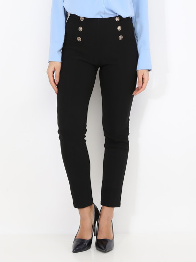 Tregging à boutons et surpiqûres