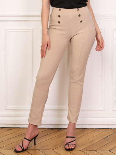 Tregging à boutons et surpiqûres